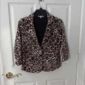 Leopard Print Women's Jacket crescent, and Willow size medium